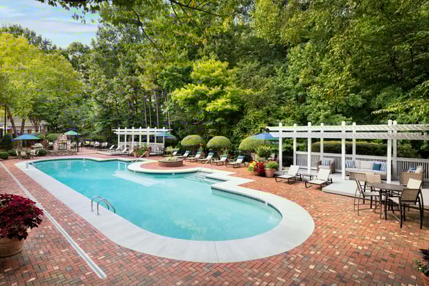 Images Camden Lake Pine Apartments