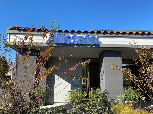 Images Michael Skubic: Allstate Insurance