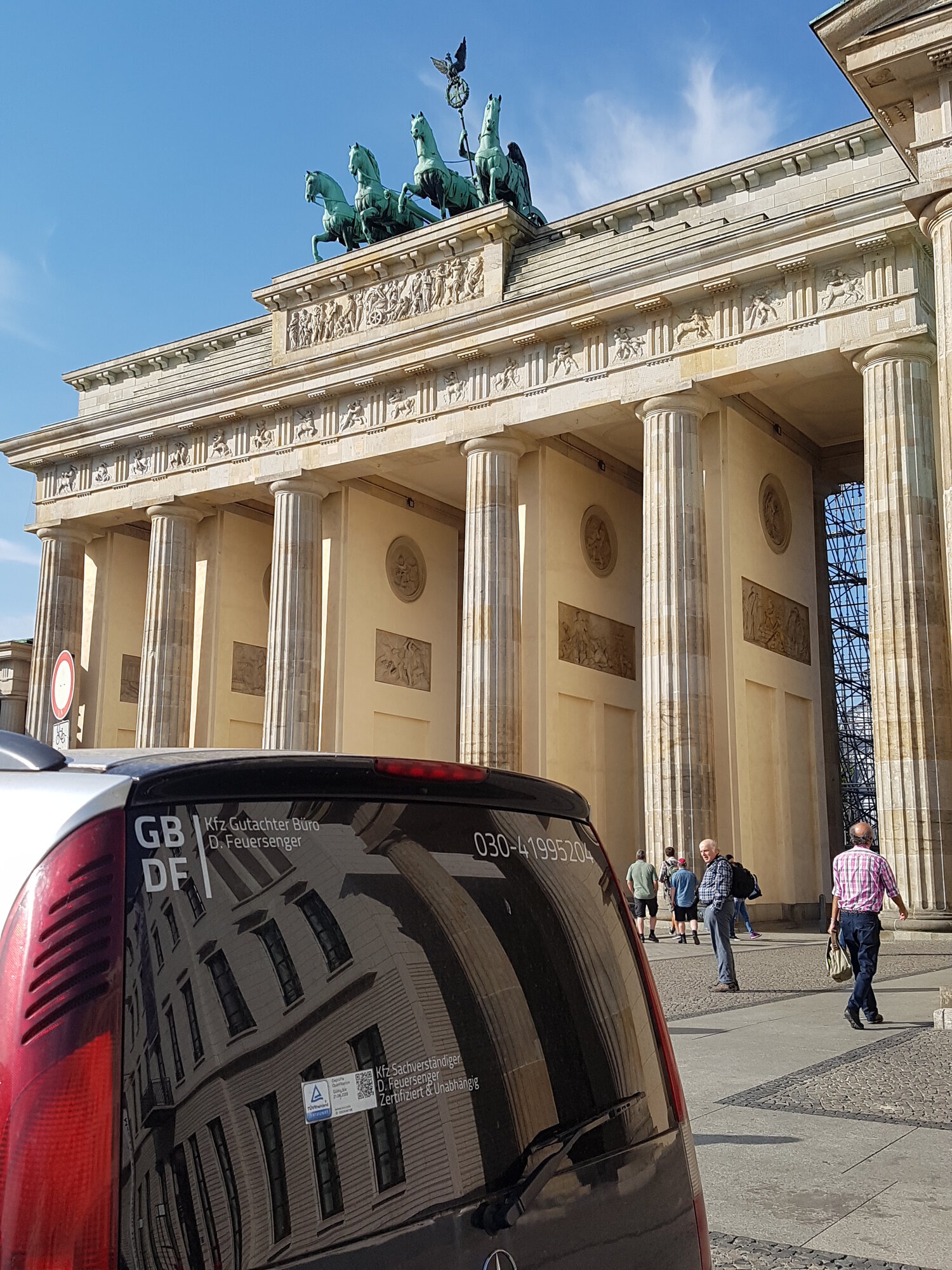GBDF/ Kfz Gutachter Berlin Mitte D. Feuersenger, Pariser Platz 6A in Berlin