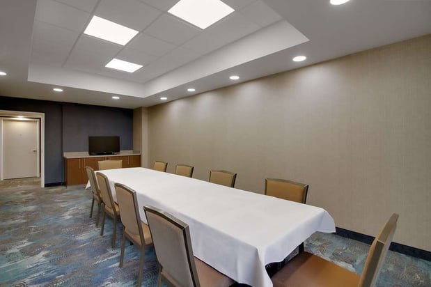 Images Hampton Inn Birmingham-Colonnade 280