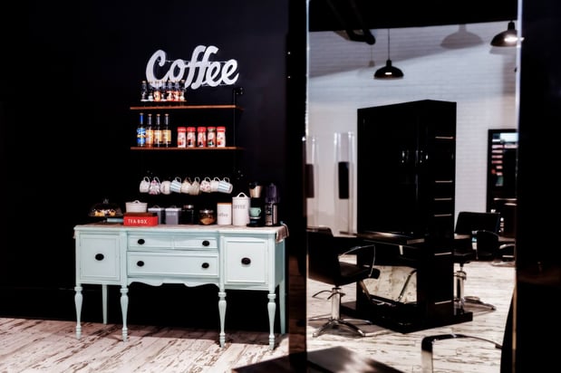 Images Vivid Salon
