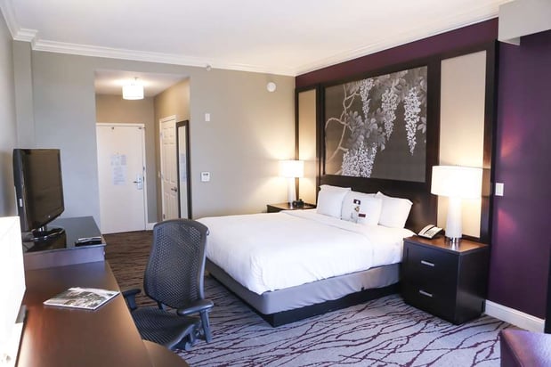 Images DoubleTree by Hilton Hotel Savannah Historic District