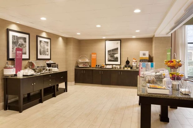Images Hampton Inn & Suites Birmingham East Irondale