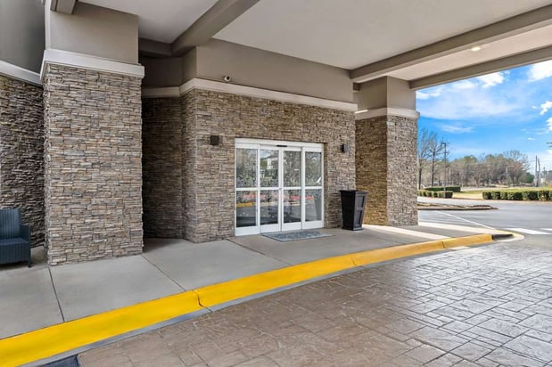 Images Hampton Inn & Suites Charlotte-Airport