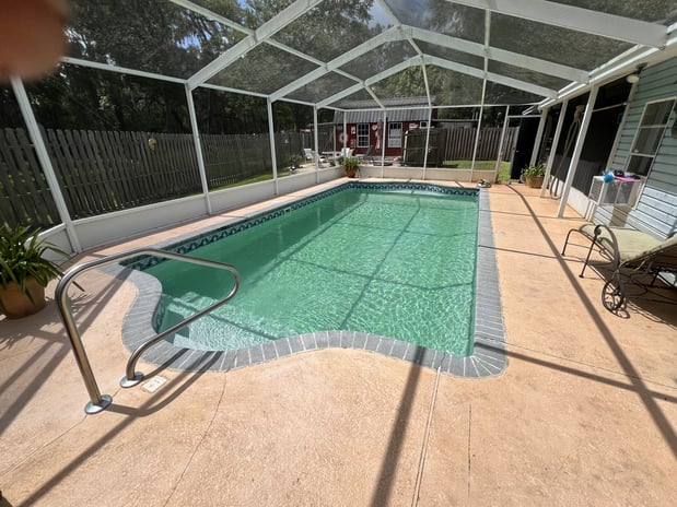 Images Paradise Palm Pools Inc