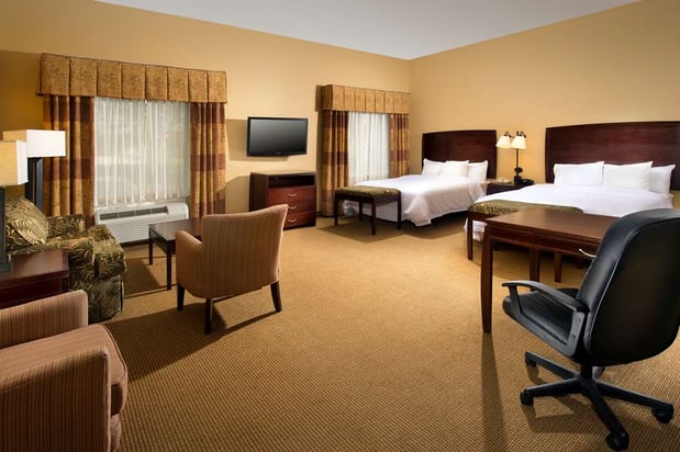 Images Hampton Inn & Suites San Antonio-Airport