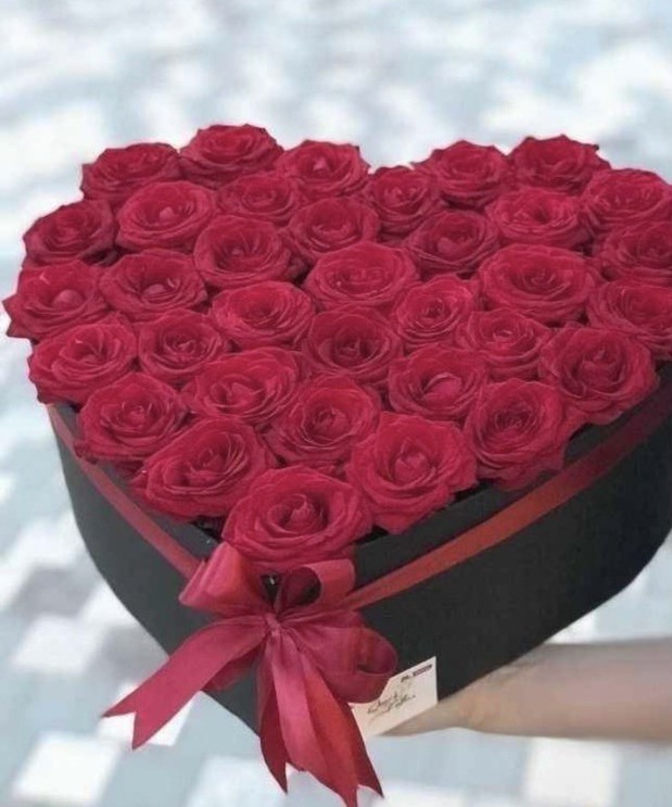 Images Ashley's Monserrat Party Supply