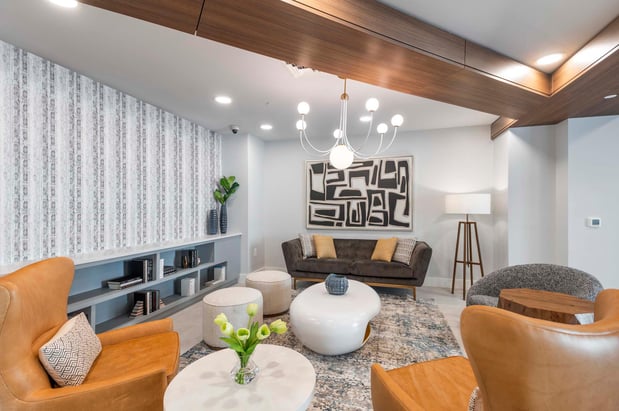 Images Camden Dulles Station Apartments