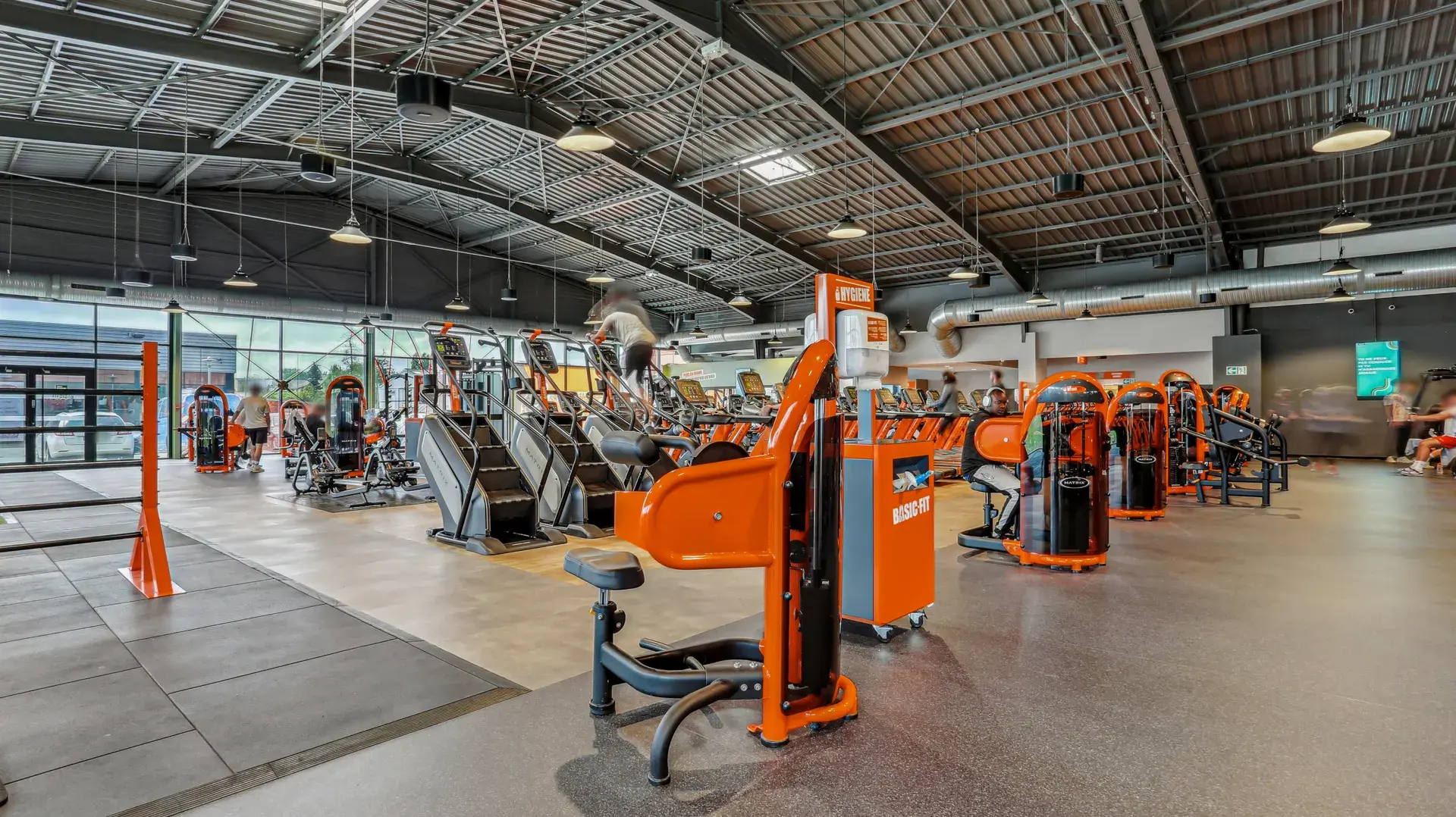 Images Basic-Fit 24/7