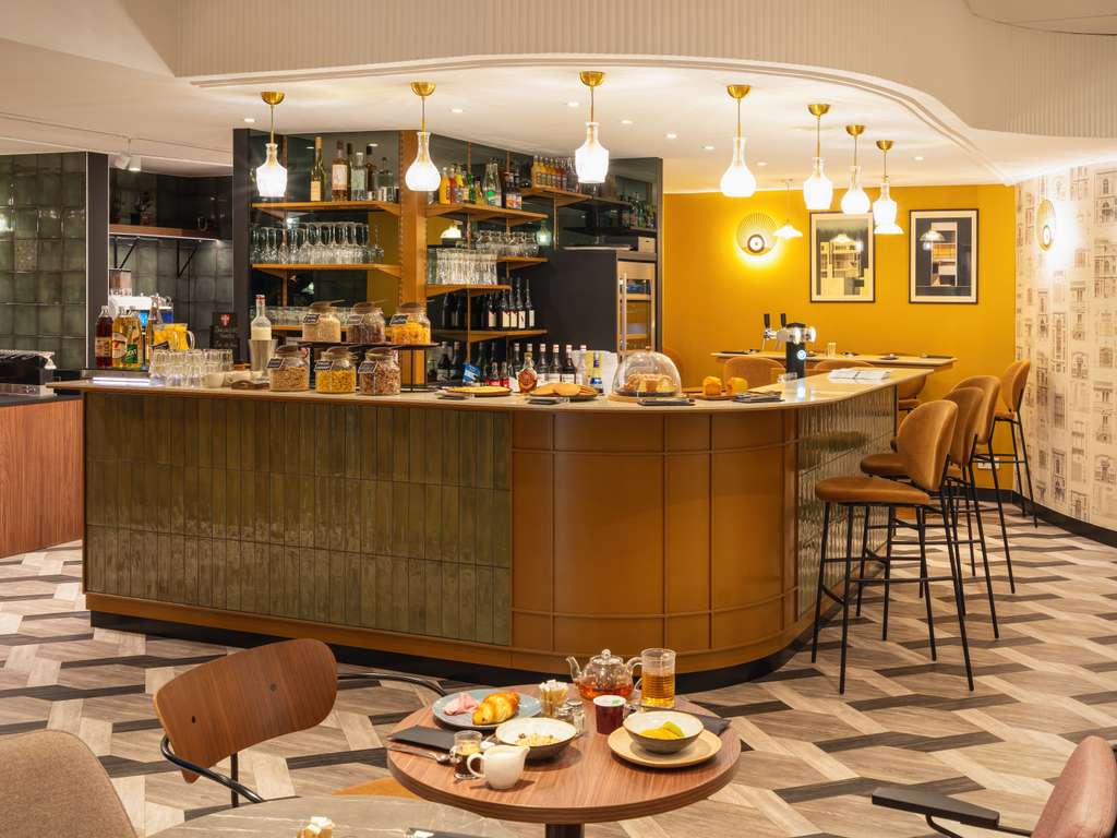 Le Splendid Hotel Lac d'Annecy - Handwritten Collection