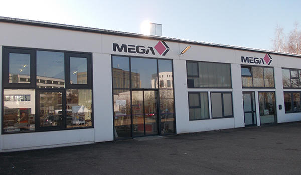 Standortbild MEGA eG Regensburg, Großhandel für Maler, Bodenleger und Stuckateure