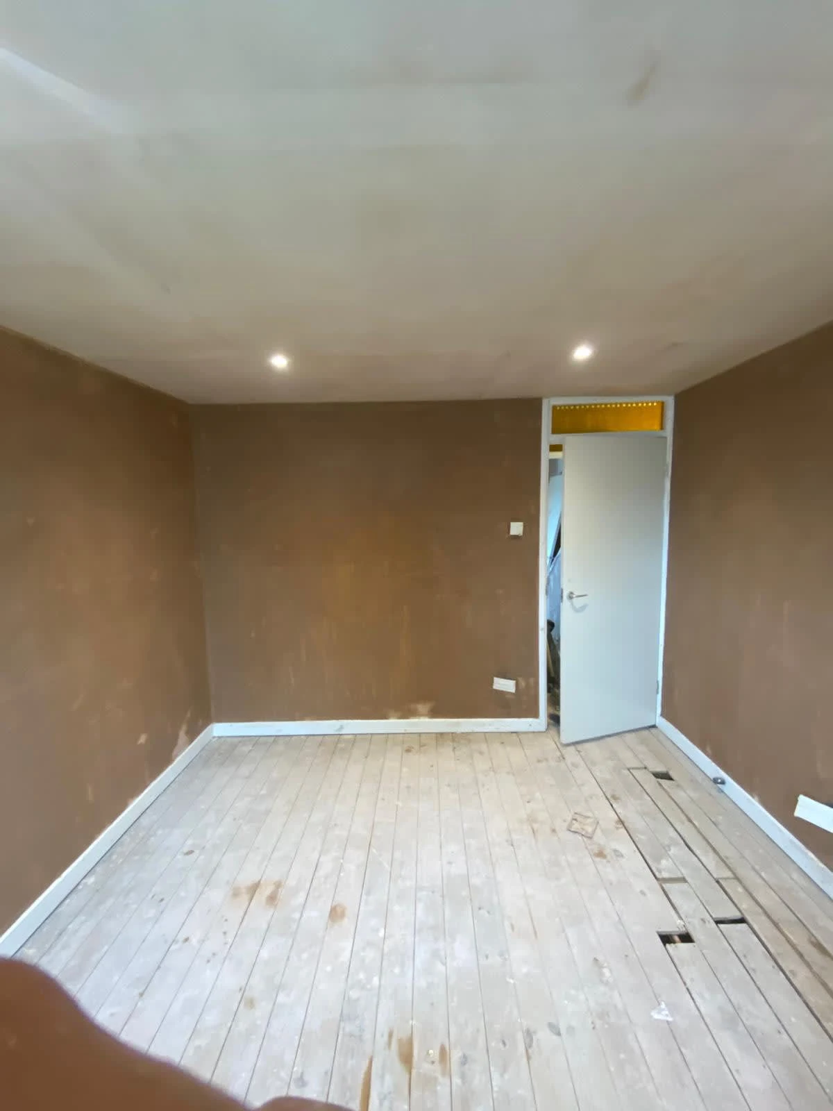 Images Pristine Plastering and Damp Proofing Ltd