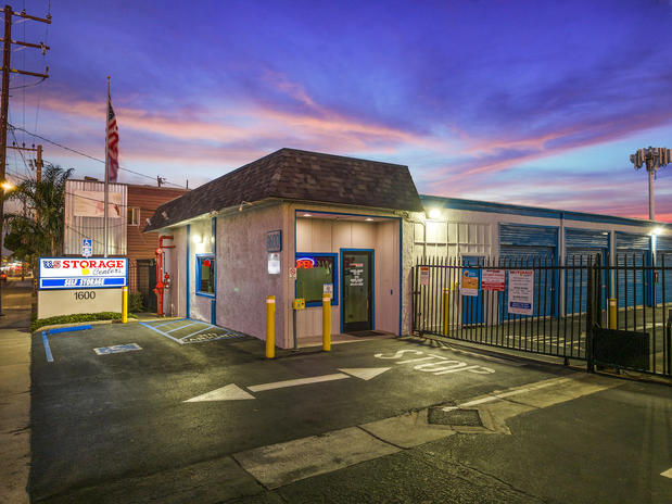 Images US Storage Centers