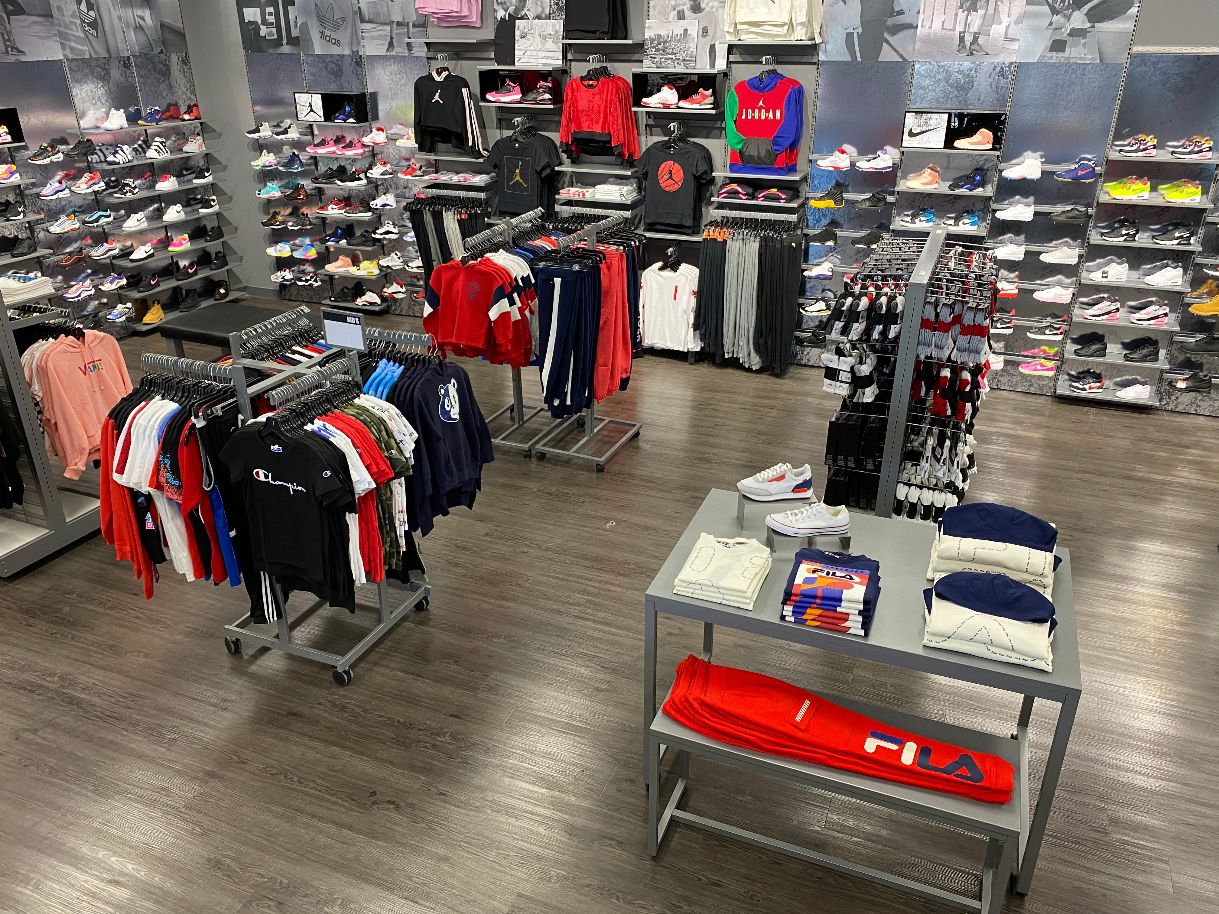 hibbett-sports-8025-w-florissant-ave-ste-a-jennings-mo-shoe-stores-mapquest