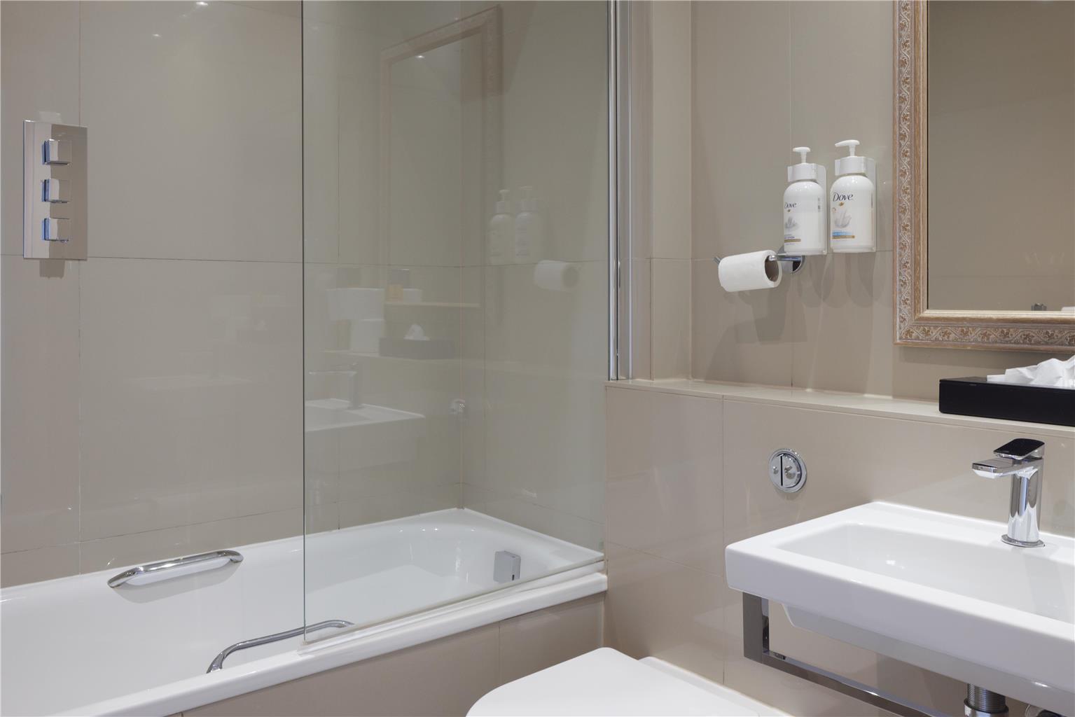 Images New Bath Hotel, a member of Radisson Individuals