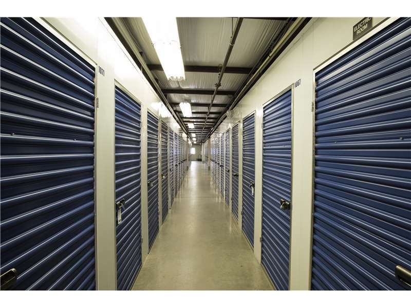 Interior Units - Extra Space Storage at 2150 25th St N, St Petersburg, FL 33713