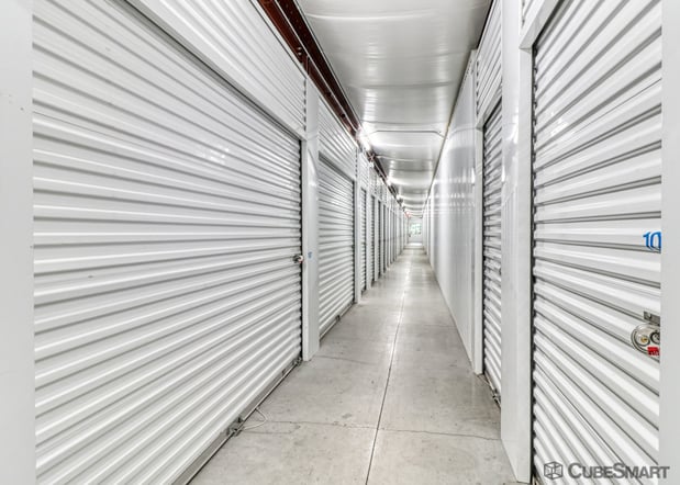 Images CubeSmart Self Storage