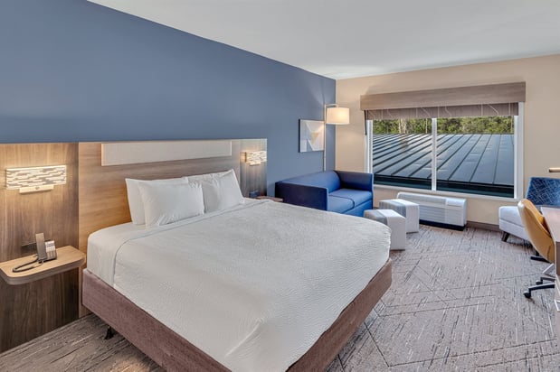 Images Holiday Inn Express & Suites Fort Walton Beach - Eglin Area by IHG