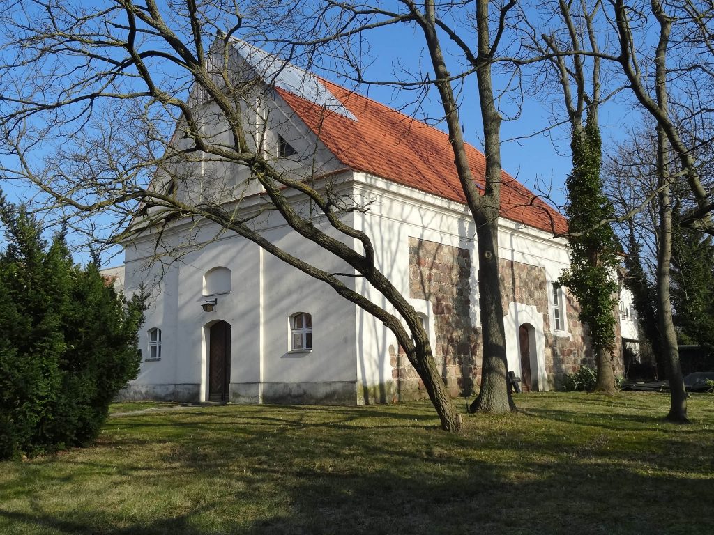 Kirche Trebus - Pfarrsprengel St. Marien-Domgemeinde Fürstenwalde (Spree) und Umland, Fürstenwalder Straße in Fürstenwalde