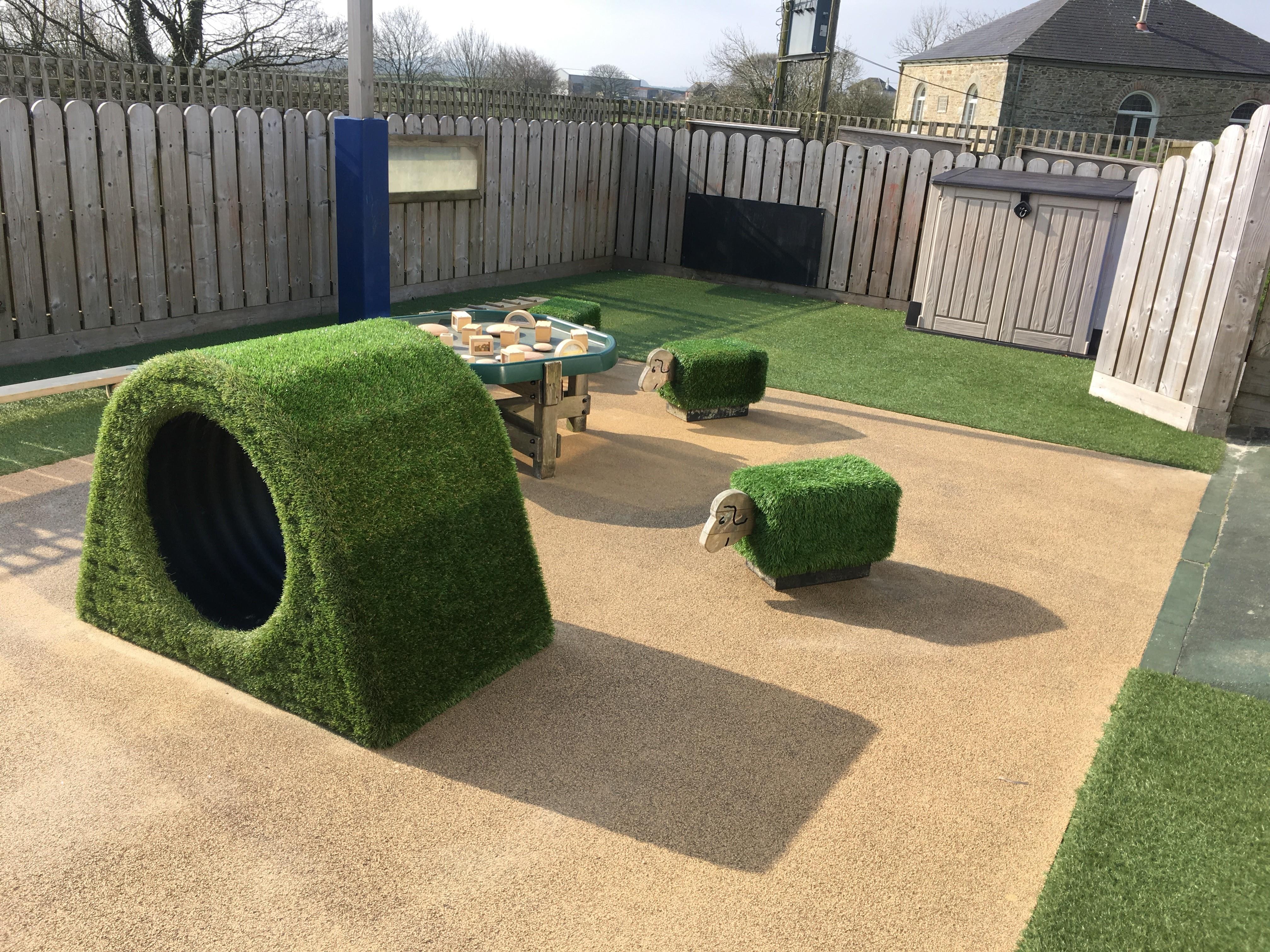 Images Happy Days Nursery & Preschool, Summercourt