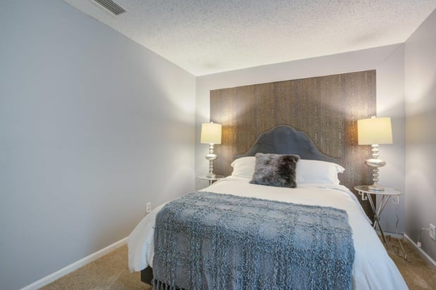Images Park at Lake Magdalene Apartments & Townhomes