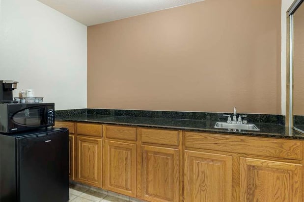 Images Best Western Plus Country Inn & Suites