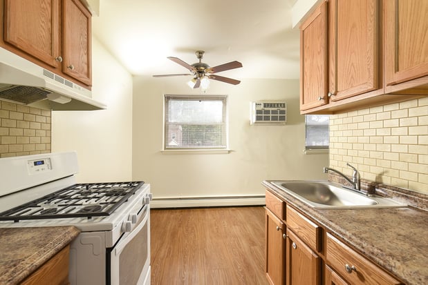 Images Newport Village Apartments