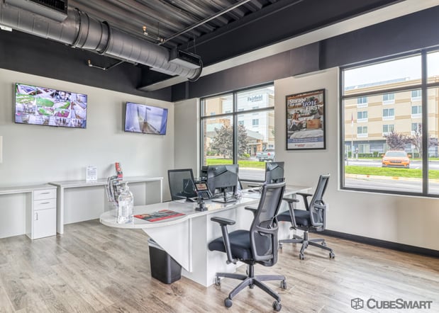 Images CubeSmart Self Storage