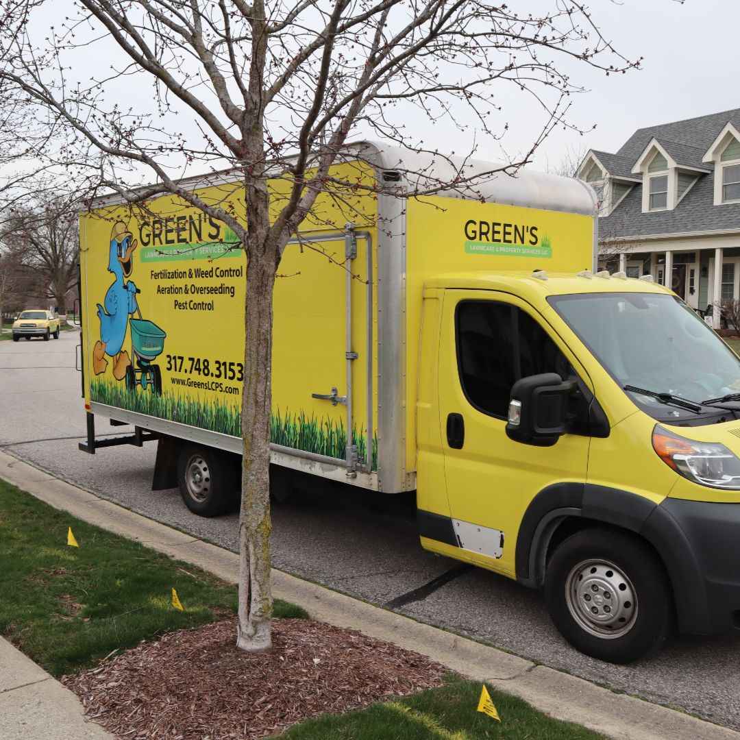 Blue Duck Lawn Care Image