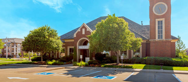 Images MidFirst Bank