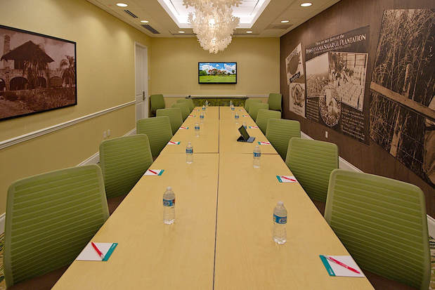 Images Miami Lakes Hotel and Golf