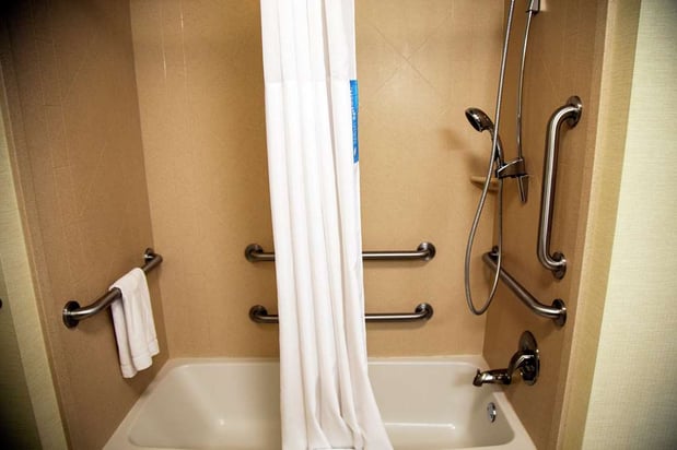 Images Hampton Inn & Suites Sharon