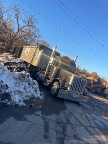 Images Illiana Semi Truck & Trailer Recycling