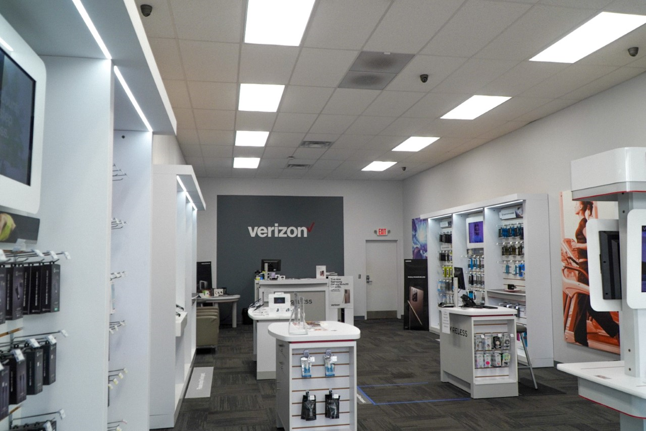 Verizon Authorized Retailer – GoWireless Photo