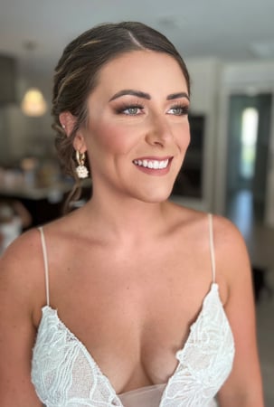 Images Posh Bridal Team