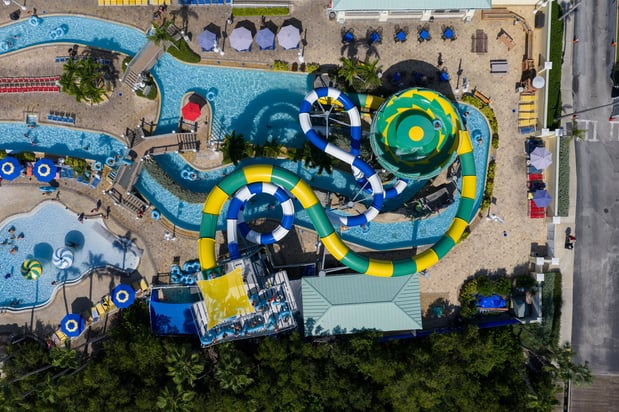Images Holiday Inn & Suites Clearwater Beach S-Harbourside by IHG
