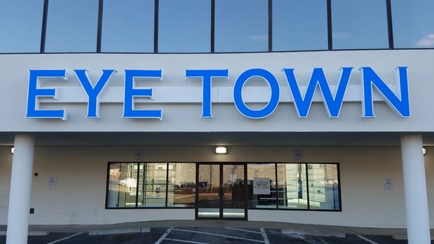 Images Eye Town Vision Center - Eye Doctor & Optometrist