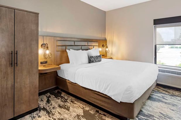 Images Best Western Plus Bourbonnais Hotel & Suites