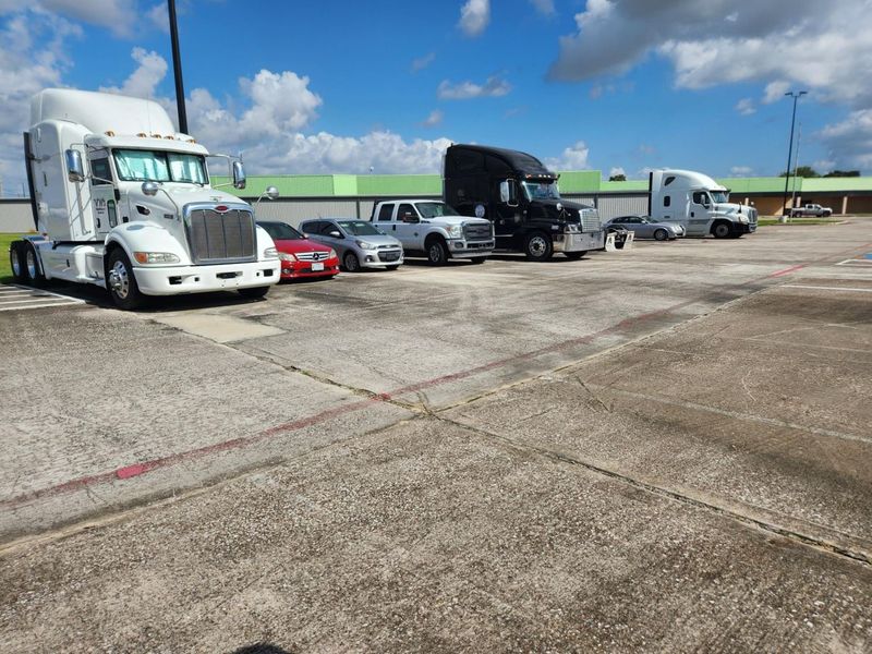 Alternate Beauty Image - Extra Space Storage at 3908 Decker Dr, Baytown, TX 77520