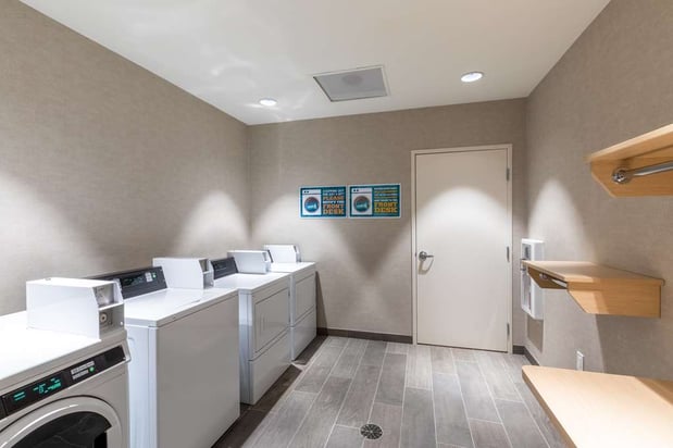 Images Home2 Suites by Hilton Midland East