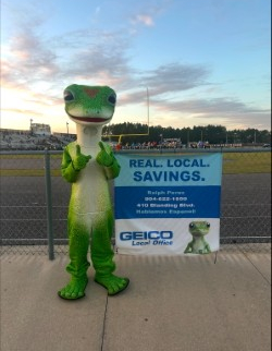 Images Rafael Perez - GEICO Insurance Agent