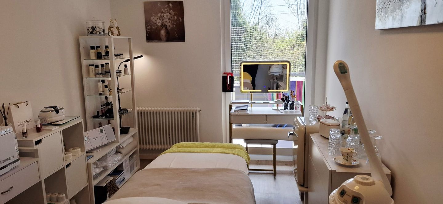 Kosmetikstudio COSMEEA, Plankenhofstr. 4e in München