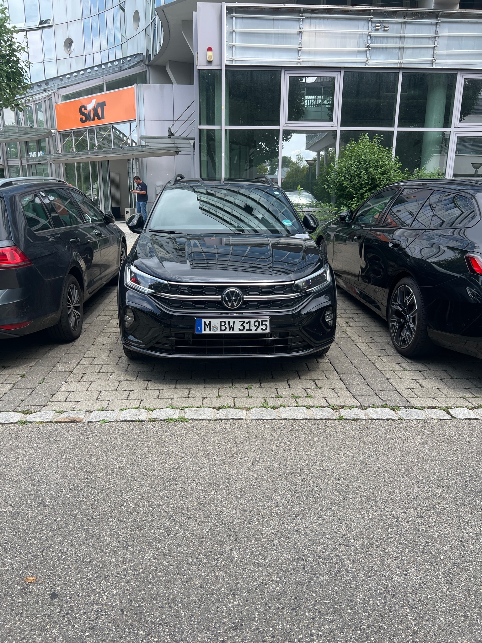 SIXT Auto- und Transportervermietung Augsburg, Bürgermeister Wegele Str. 6 in Augsburg