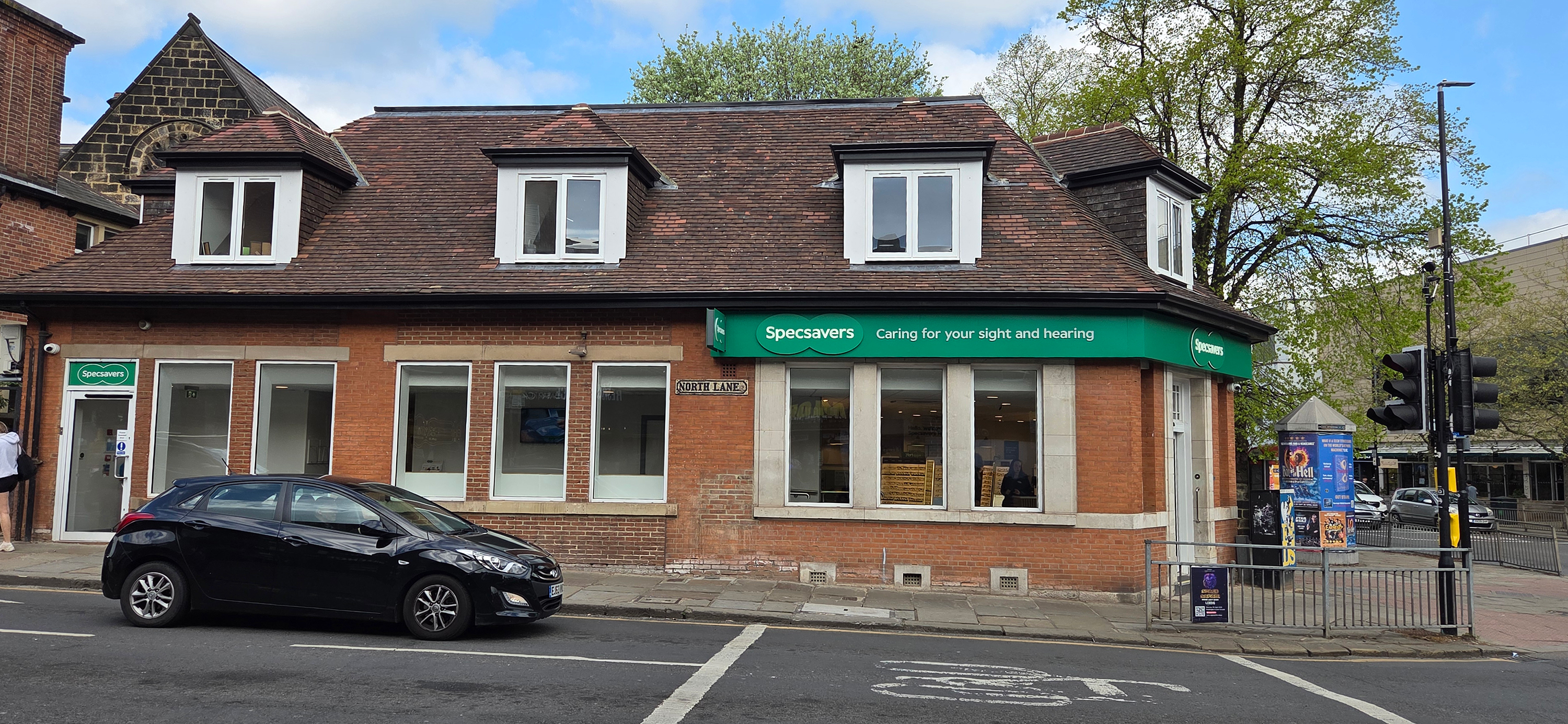 Specsavers Opticians and Audiologists - Headingley