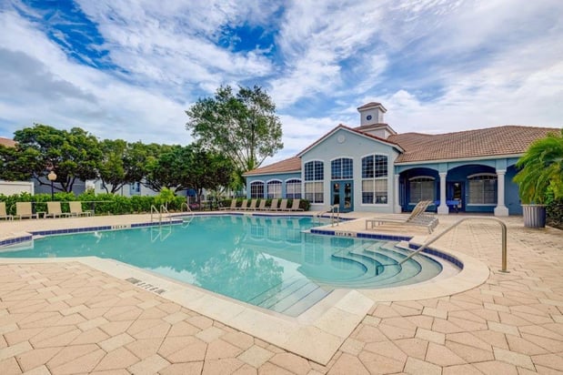 Images Royal St. George at the Villages Apartment Homes
