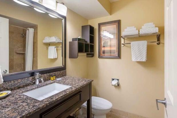 Images Best Western Plus CottonTree Inn