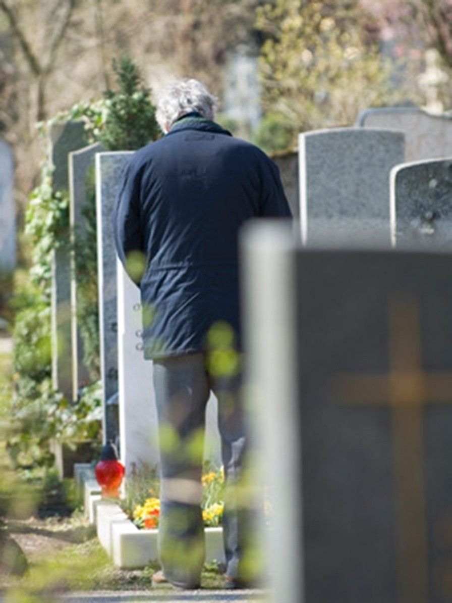 Bestattungshaus Pfender, Berkenbrücker Chaussee 6A in Luckenwalde