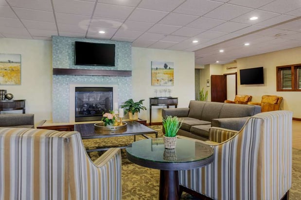 Images Best Western Plus Dubuque Hotel & Conference Center