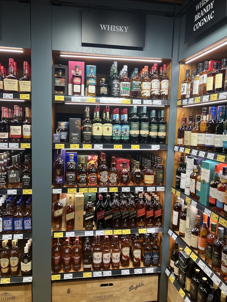 Images Liquorland Cellars City Beach