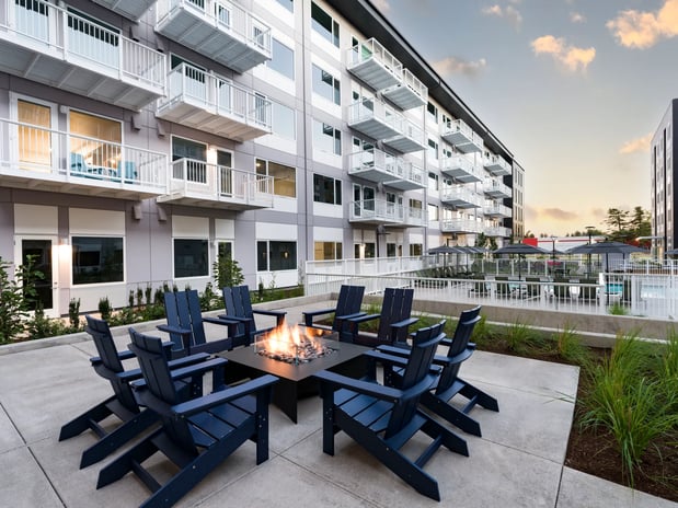 Images Modera Raleigh Hills